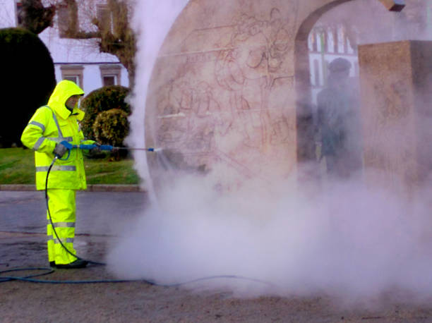 Best Commercial Building Pressure Washing  in Staffd, OR